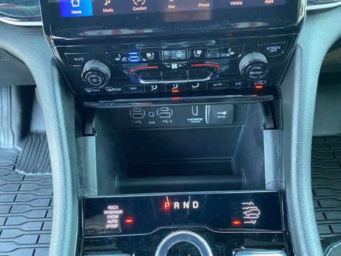 Used 2022 Jeep Grand Cherokee Trailhawk image 27