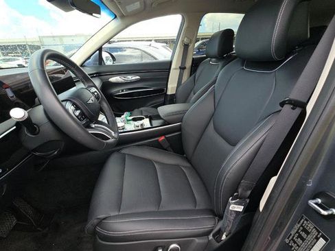 Used 2026 Genesis GV70 2.5T AWD/4WD image 9