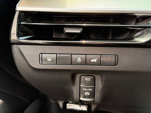 Certified 2025 Nissan Murano SL AWD/4WD image 28