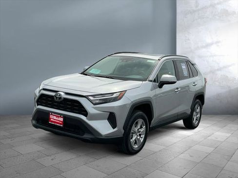Certified 2025 Toyota RAV4 XLE w/ Convenience Package AWD/4WD image 1