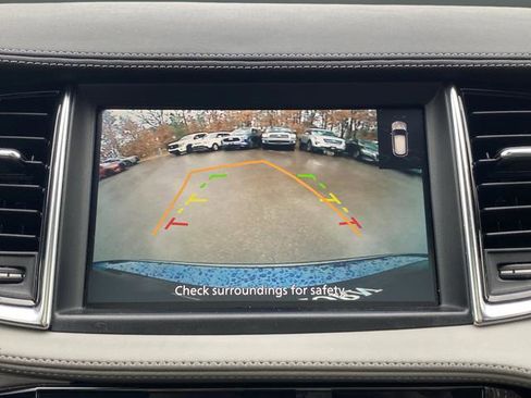 Used 2023 INFINITI QX50 Luxe image 10