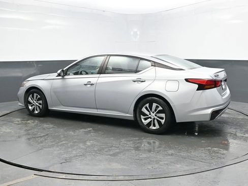 Used 2021 Nissan Altima 2.5 S image 4