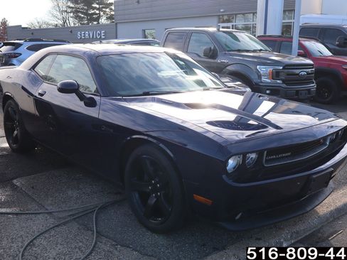 Used 2014 Dodge Challenger R/T w/ Sound Group II image 1