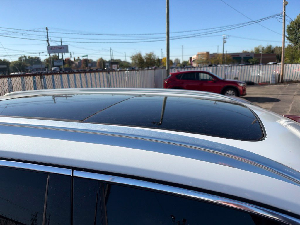 Used 2020 Volvo XC90 T6 Momentum AWD/4WD image 2