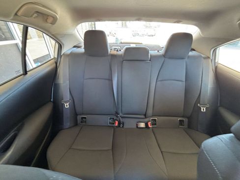 Used 2025 Nissan Versa SV FWD image 32