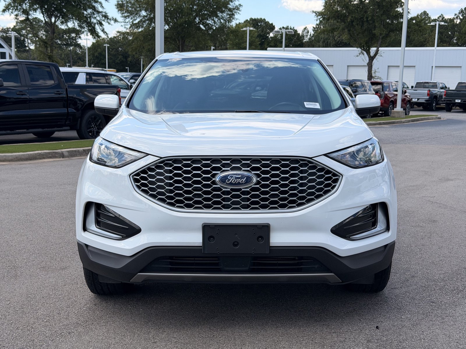 Used 2023 Ford Edge SEL AWD/4WD image 8