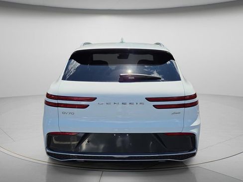 New 2026 Genesis GV70 2.5T AWD/4WD image 4
