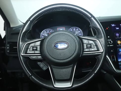 Used 2022 Subaru Outback Premium image 21