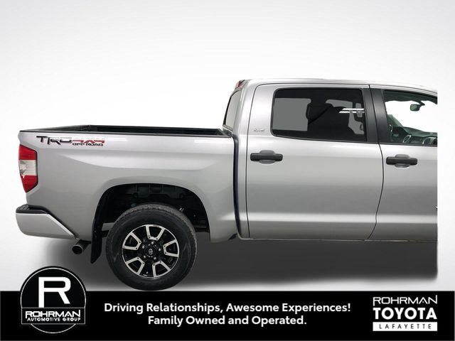 Used 2016 Toyota Tundra SR5 w/ TRD Off Road Package AWD/4WD image 9