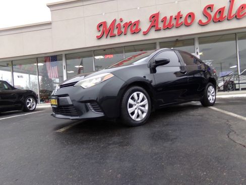 Used 2015 Toyota Corolla LE image 54