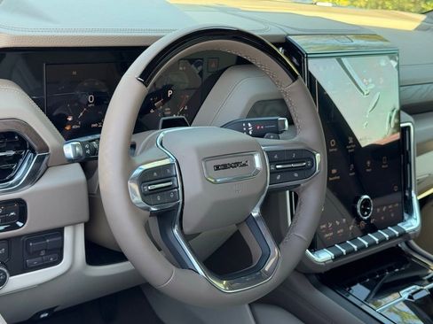 New 2026 GMC Yukon XL Denali w/ Advanced Technology Package image 15