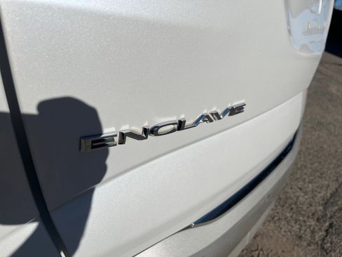 Used 2021 Buick Enclave Essence w/ Sound and Sites Package image 25