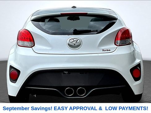Used 2016 Hyundai Veloster Turbo FWD image 4