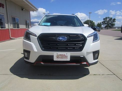 Used 2022 Subaru Forester Sport image 4