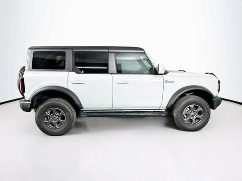 Certified 2021 Ford Bronco Outer Banks w/ Sasquatch Package image 25