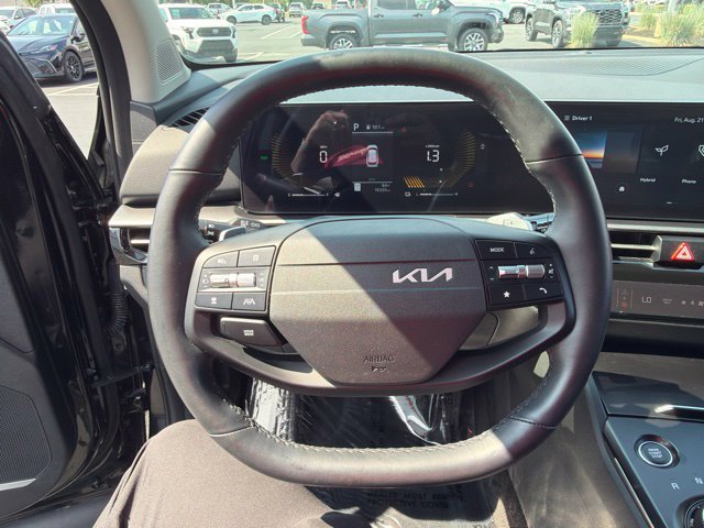 Used 2026 Kia Sportage LX FWD image 19