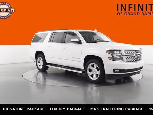 Used 2017 Chevrolet Suburban LT w/ LT Signature Package image 1