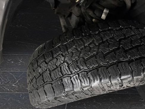 Used 2016 Chevrolet Silverado 1500 LT w/ All Star Edition image 40