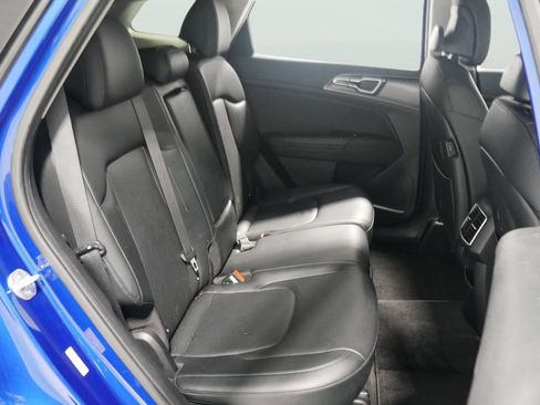 Used 2023 Kia Sportage EX image 17