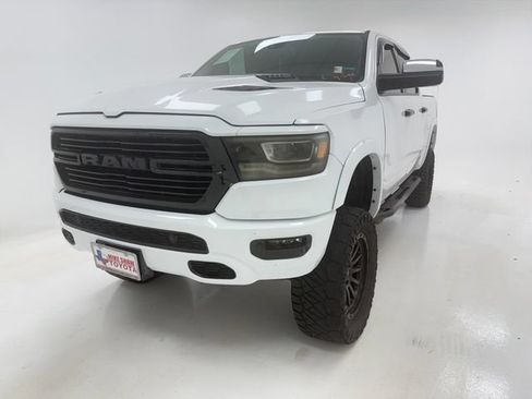 Used 2019 RAM 1500 Laramie RWD image 4
