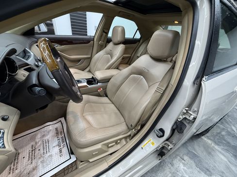 Used 2011 Cadillac CTS Luxury image 12