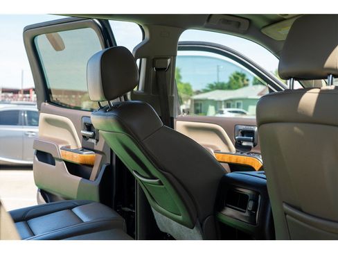 Used 2015 GMC Sierra 1500 SLT w/ SLT Crew Cab Value Package AWD/4WD image 36