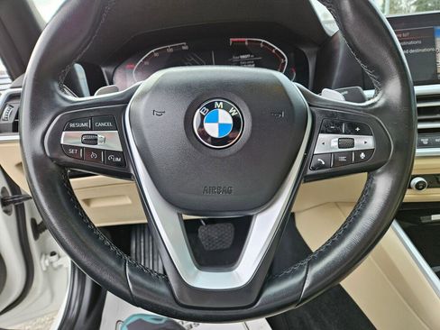 Used 2020 BMW 330i Sedan w/ Convenience Package image 18