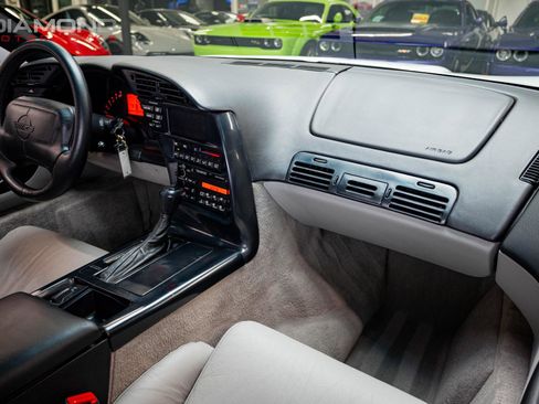 Used 1995 Chevrolet Corvette Coupe image 82