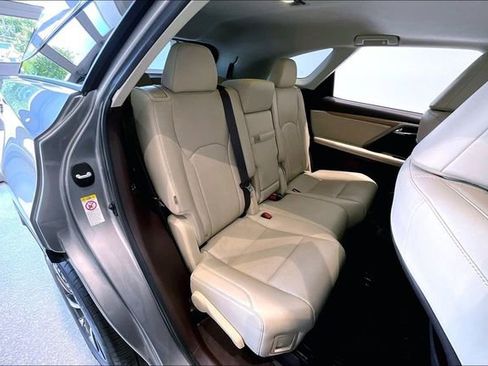 Used 2020 Lexus RX 350L Premium w/ Premium Package AWD/4WD image 25