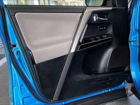 Used 2017 Toyota RAV4 Limited w/ All Weather Liner Package image 20