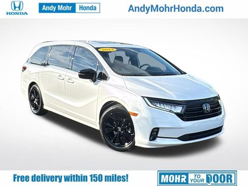Used 2023 Honda Odyssey Sport image 1