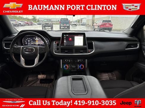 Used 2022 GMC Yukon SLE w/ Gmc Pro Safety Plus Package AWD/4WD image 13