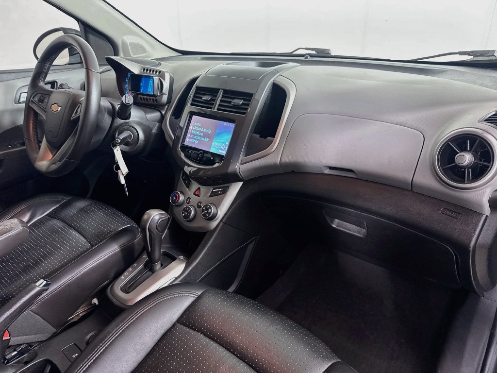 Used 2015 Chevrolet Sonic LTZ FWD image 33