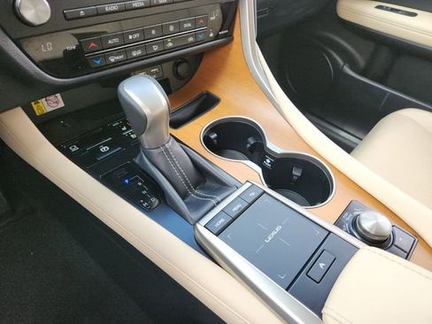 Certified 2022 Lexus RX 350 FWD w/ Premium Package image 26