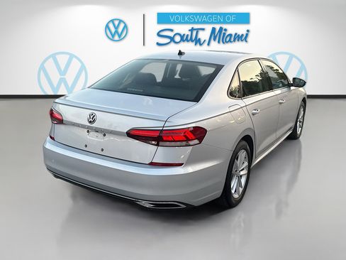 Used 2021 Volkswagen Passat 2.0T S image 7