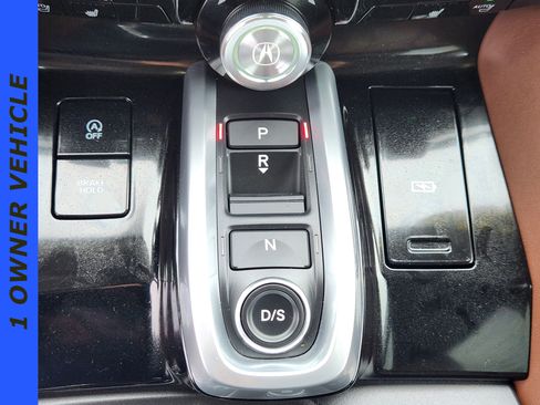 Used 2023 Acura MDX SH-AWD w/ Technology Package image 13