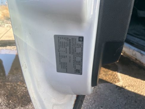 Used 2010 Chevrolet Silverado 1500 LT w/ Power Pack Plus image 10