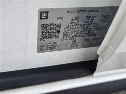 Used 2018 GMC Canyon SLT w/ Driver Alert Package image 22