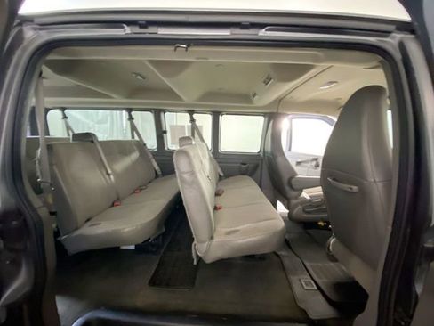 Used 2016 Chevrolet Express 3500 LT w/ LT Preferred Equipment Group image 32