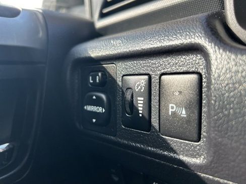 Used 2016 Toyota 4Runner Limited image 18