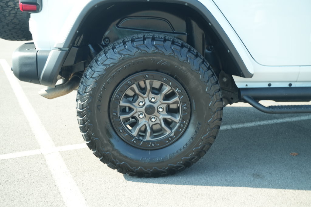Used 2023 Jeep Wrangler Unlimited Rubicon 392 w/ Trailer Tow Package AWD/4WD image 52