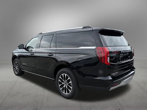Used 2025 Ford Expedition Max Platinum image 3