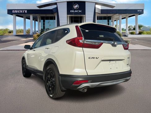 Used 2017 Honda CR-V Touring image 3