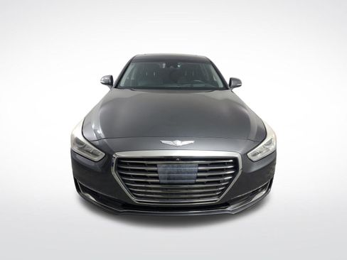 Used 2017 Genesis G90 3.3T Premium RWD image 3