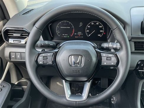 New 2025 Honda Pilot Touring image 12