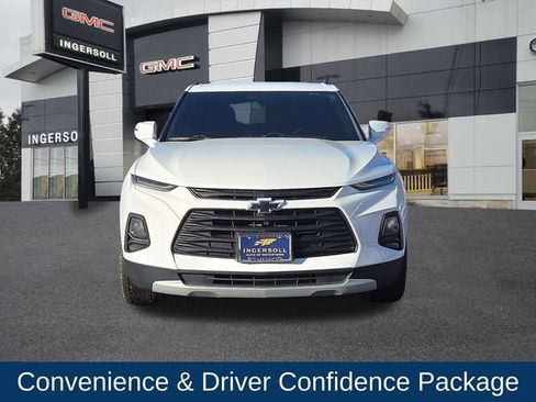 Used 2019 Chevrolet Blazer LT image 2