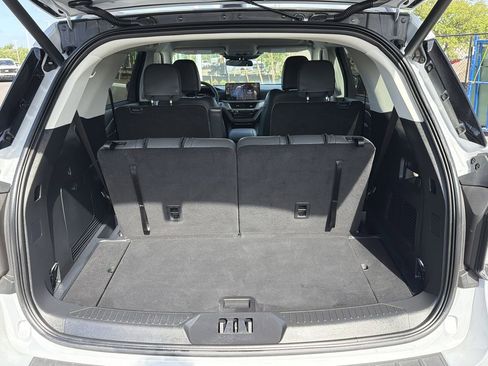 Certified 2025 Ford Explorer Active w/ Active Comfort Package RWD image 10