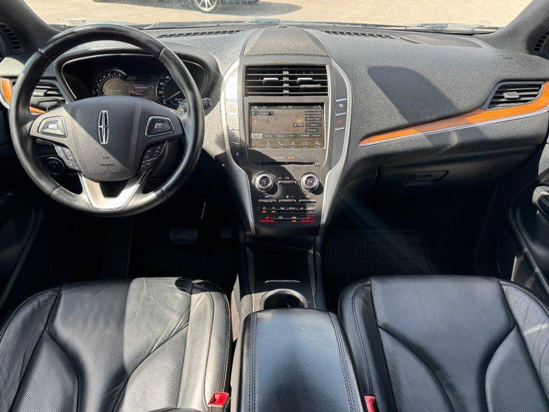 Used 2017 Lincoln MKC Select w/ Select Plus Package AWD/4WD image 9