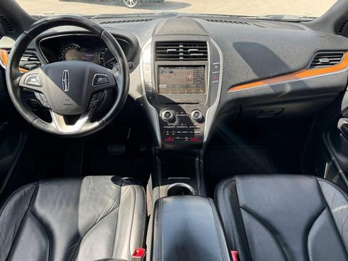 Used 2017 Lincoln MKC Select w/ Select Plus Package AWD/4WD image 9