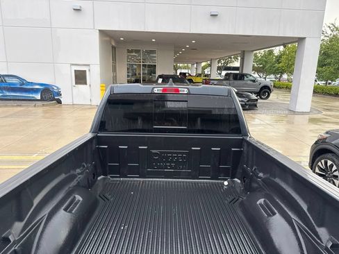 Used 2019 RAM 1500 Laramie RWD image 6